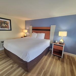 Days Inn By Wyndham - Cape Cod